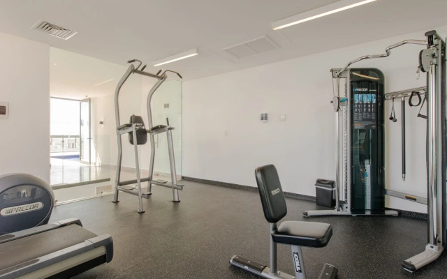 Location - 1 bdr - Rooftop Pool w Sea View - C408