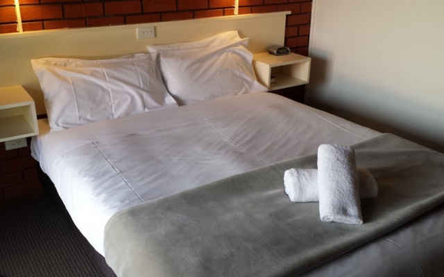 Boat Ramp Motel – Guest Rooms – Ocean Grove