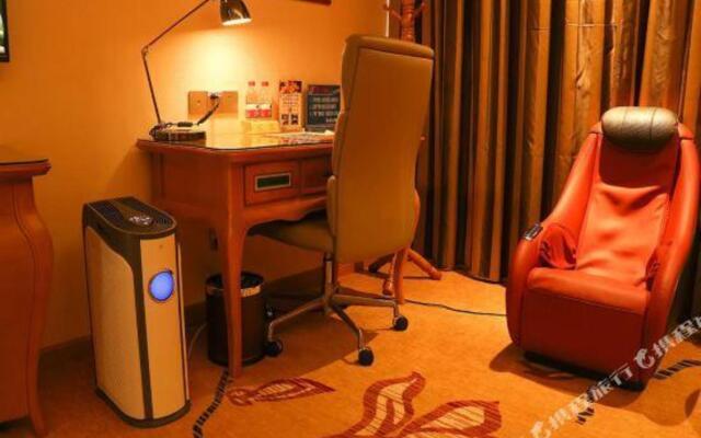 Vienna International Hotel (Li Guang Load Yong Run Plaza)