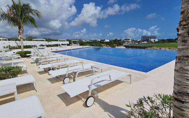 Marea condo vista espectacular 4pax