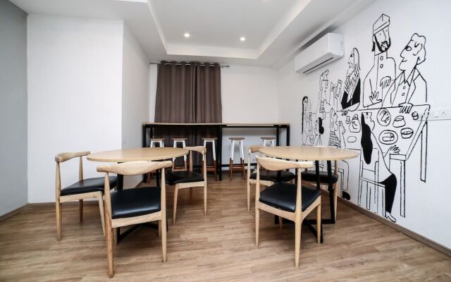 OYO Townhouse 053 Gomti Nagar
