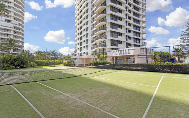 De Ville Apartments