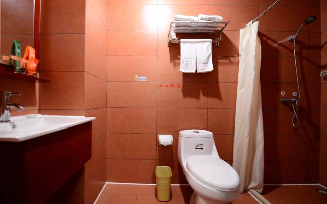 佳橙酒店(厦门枋湖车站店)