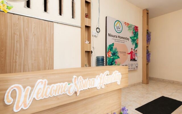 Urbanview Hotel Nisura Homestay Medan by RedDoorz