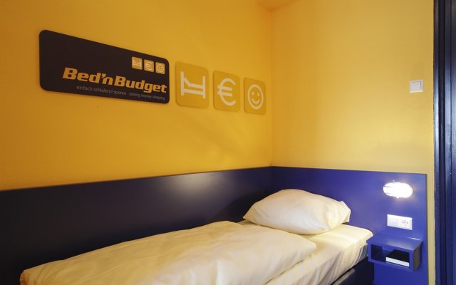 Bed'nBudget Expo-Hostel Rooms