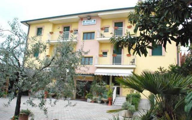 Hotel La Tavola Rotonda