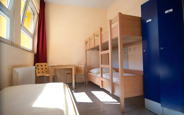 Haus International Hostel