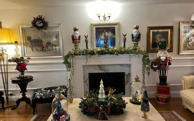 The queen's house