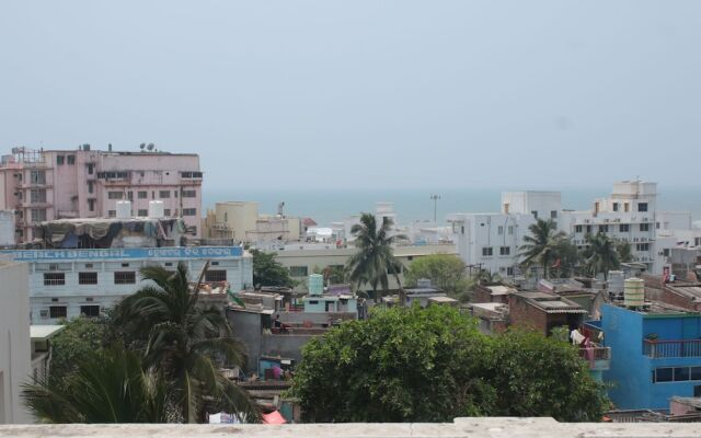 Reba Beach Resort - Hostel