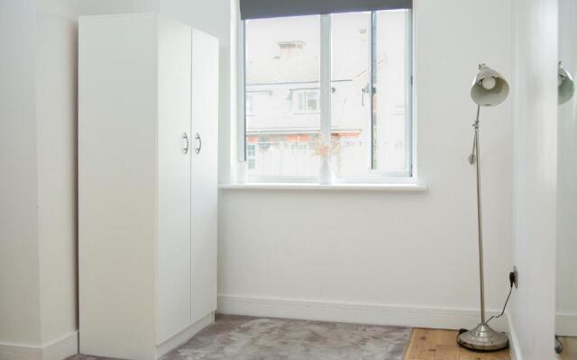 New 1bedroom serviced apartment with large balcony