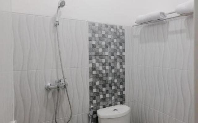 Oyo 1108 Smart Tlogomas