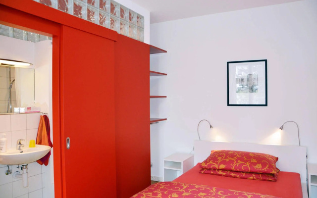Apartments Logis 69