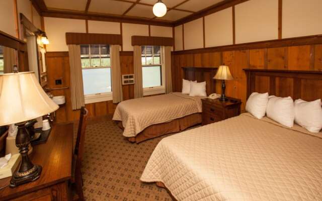 Many Glacier Hotel - Inside the Park