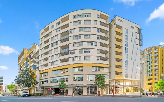 Oxygen Apartments