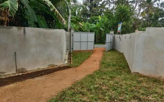 Sasmika Villa Surf and Yoga Hostel