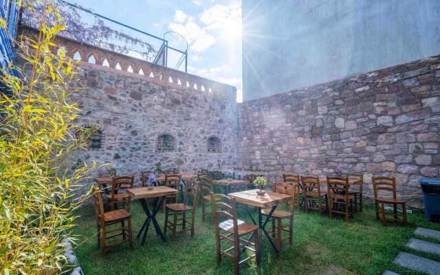 Cunda Alesta Otel
