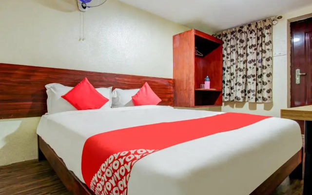Am Grandd by OYO Rooms