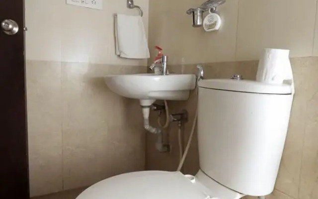 Galaxy Service Apartment