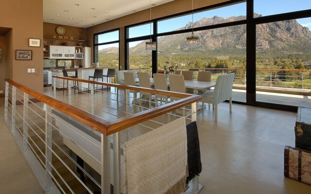 Luxurious Residence In Arelauquen AG9