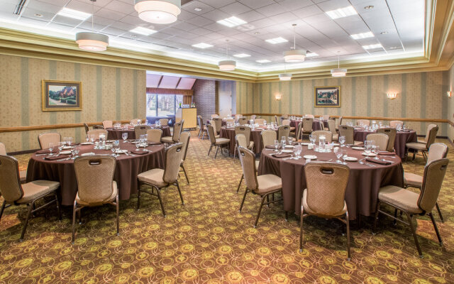 Crowne Plaza Lansing by IHG
