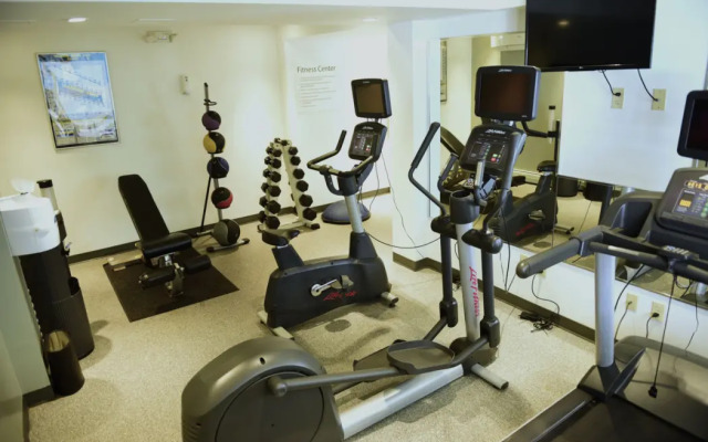 Keene Elm City Hotel, Ascend Hotel Collection