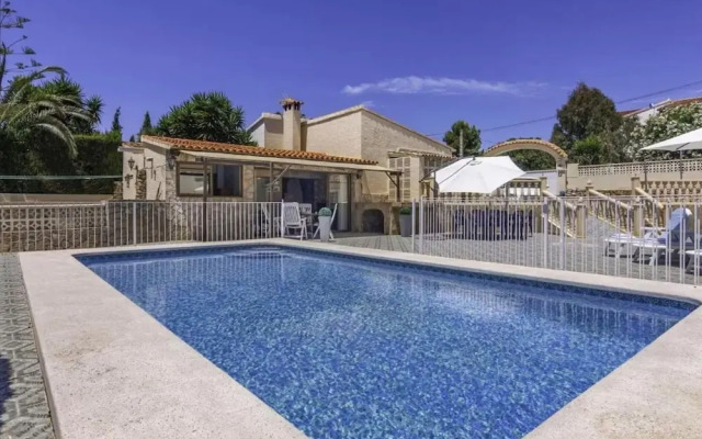 Charming Holiday Home in Calpe With Barbeque