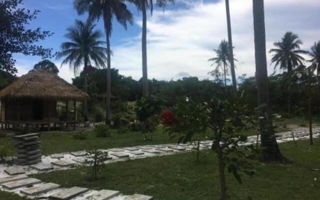 Ryta Beach Bungalow & Resort