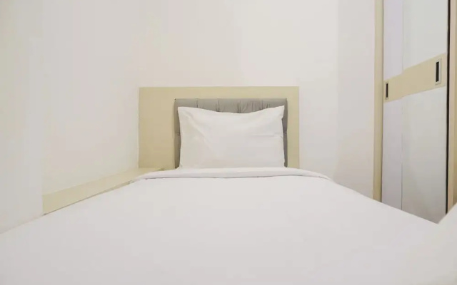 Pleasurable 2BR at Podomoro Golf View Apartment near Tol Cimanggis – Guest Rooms – Depok
