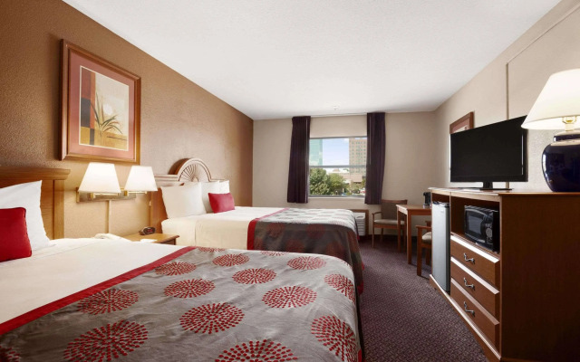Ramada Sioux City