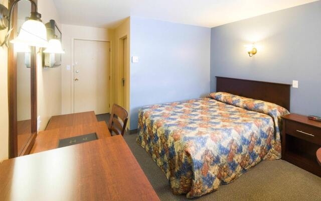 Hotel Marineau La Tuque Centre