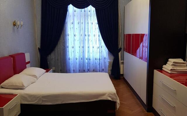 Deluxe Formula Apartment on Nizami Street