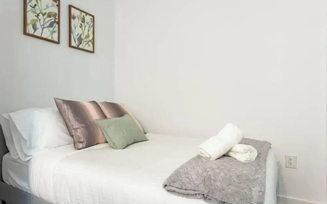 Downtown Toronto Luxury Suites