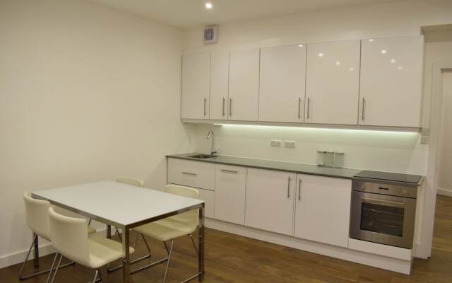 2 Bed Flat In Shadwell