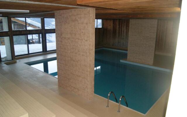 Les Collons1800- Bel appart 2pièces-4 pers-piscine-sauna-parking int-Wifi gratuit