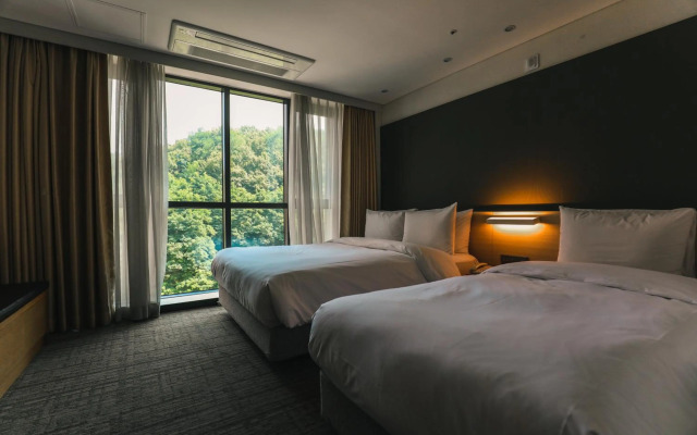 ON City Hotel