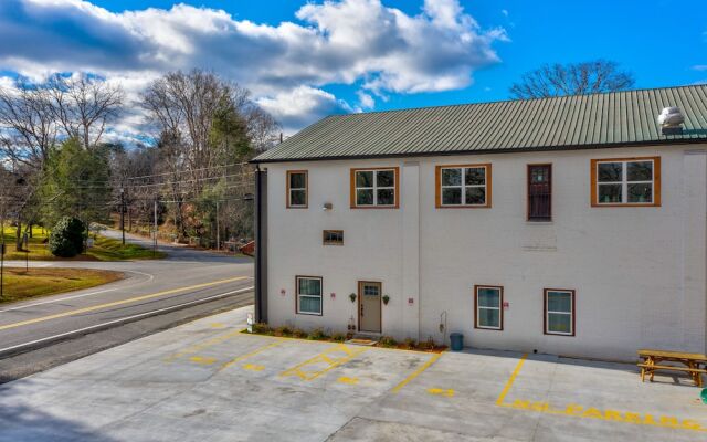 Blueridge Cozy Condo