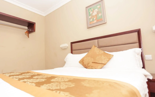 Regency Park Hotel