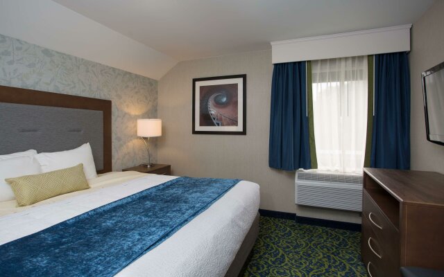 Best Western Plus Portsmouth Hotel & Suites