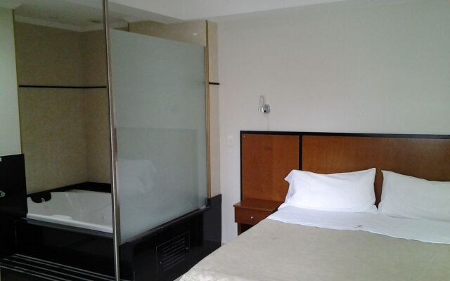 Hotel Athos