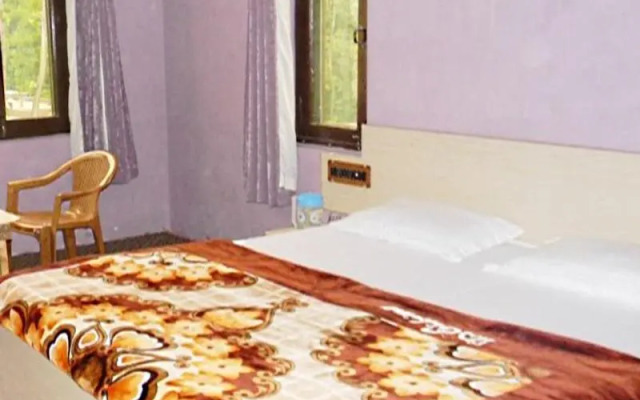 Apple Orchid Resort