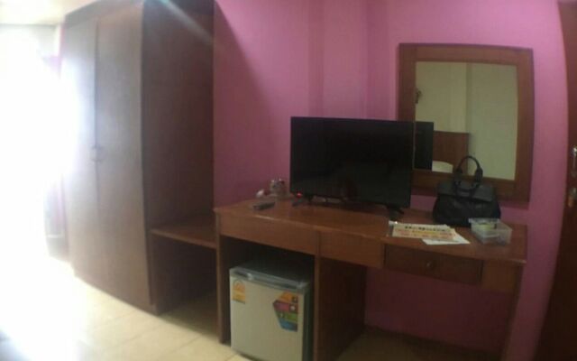 Fanta Hostel Chaweng