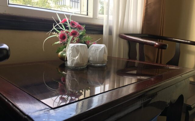 Tran Ly Hotel