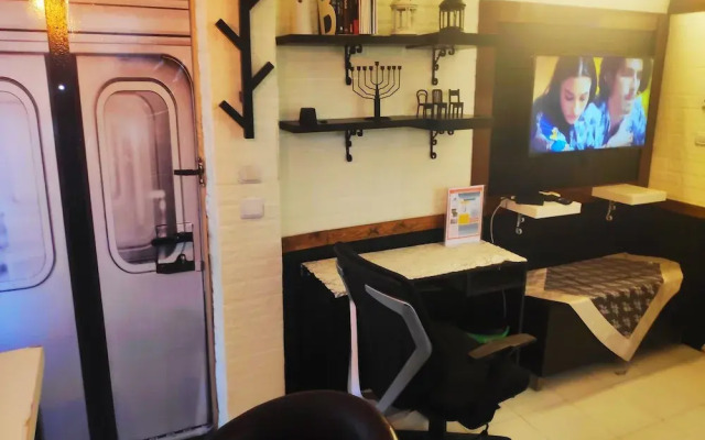 Carmel Market Apartments