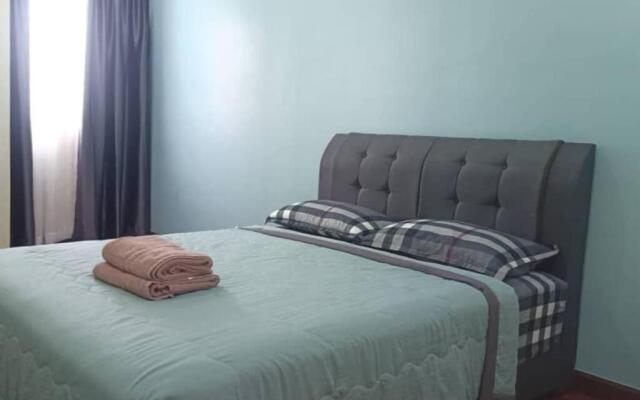 KS 80 Homestay (15pax)4R3B ~WiFi~ near Jetty