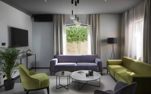 Terra Residence