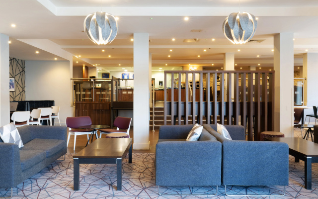 Holiday Inn Express Birmingham - Snow Hill by IHG - Image 2