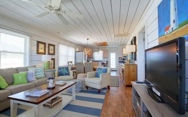 Magnolia Cottage - 3 Br Home