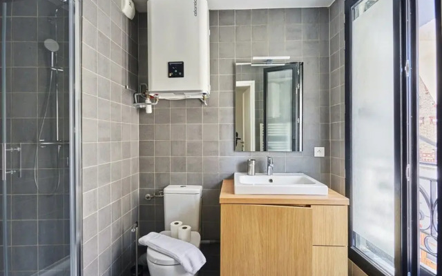 New Apartment Boulogne Facing "les Passages"