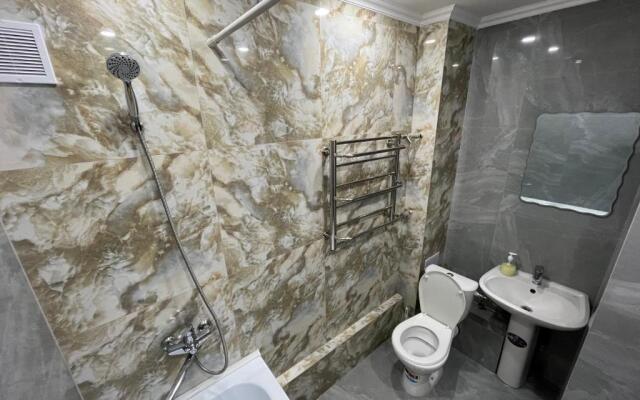 Наурызбай батыра 52 угол Гоголя, АРБАТ ЦЕНТР города 1комн