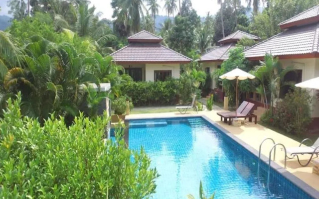 Mingmongkol Resort